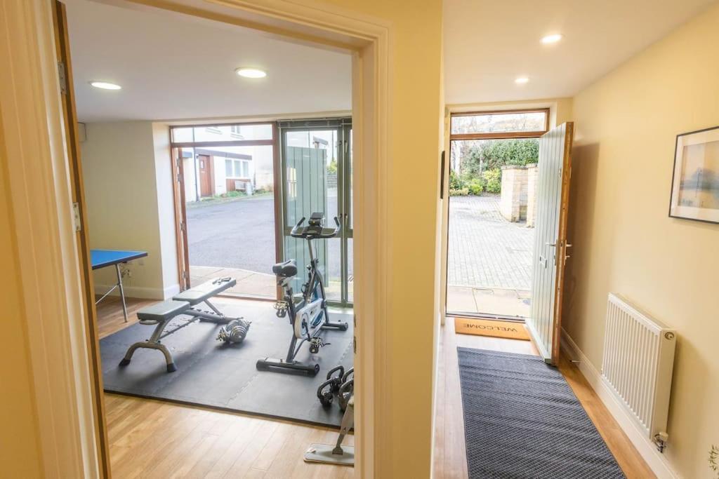 The Wellness Lodge- Gym, Table Tennis, Cinema, Parking And More! Bath Exterior foto